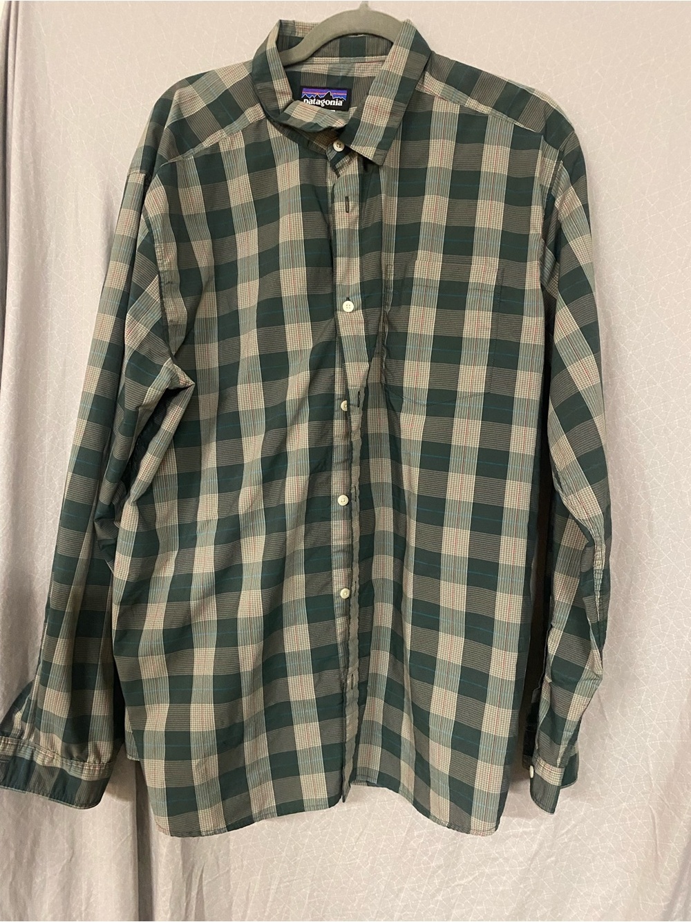 Patagonia Men's Green and Cream Plaid Button-Down Shirt